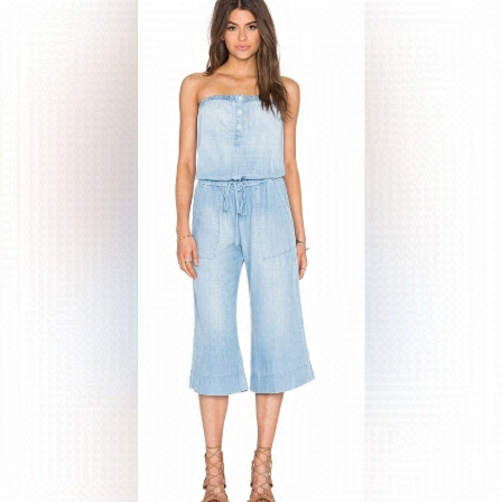 BELLA Dahl Strapless Crop
Jumpsuit in Bay Wash xs